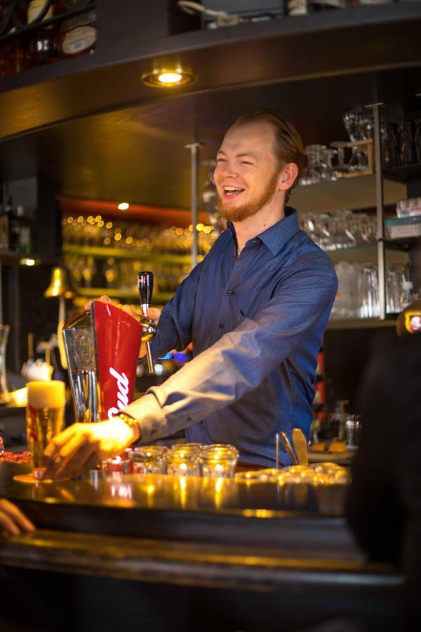 Hotel Het Witte Paard Etten-Leur Bagian luar foto