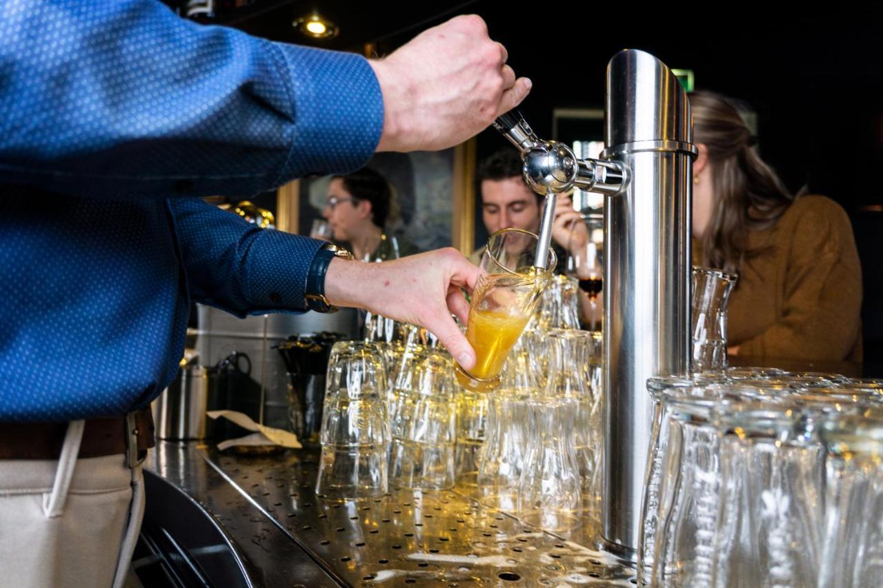 Hotel Het Witte Paard Etten-Leur Bagian luar foto