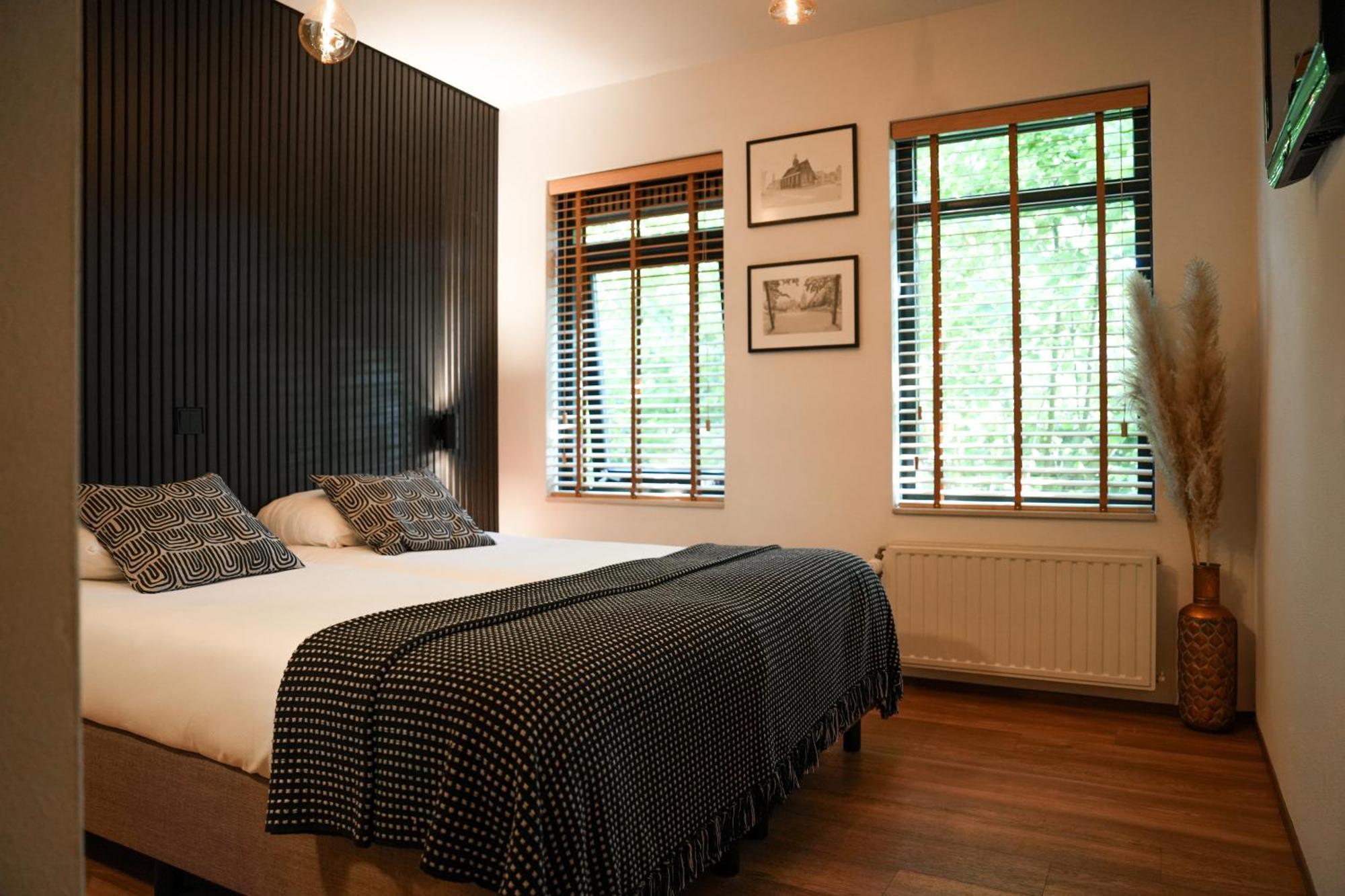 Hotel Het Witte Paard Etten-Leur Bagian luar foto